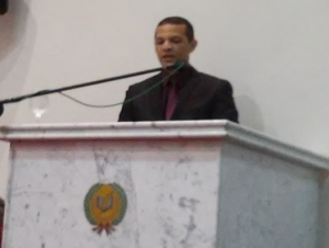 Professor José Neres é empossado como novo imortal da Academia Maranhense de Letras
